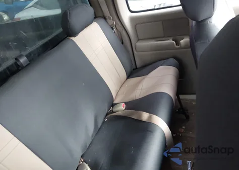 2002 Chevrolet Silverado 1500 Ls из США, поврежденный, VIN 1GCEK19T12Z342557